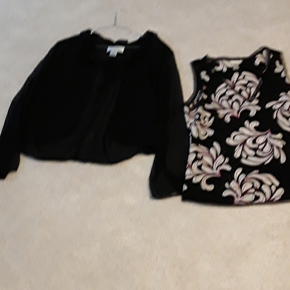 Top - Picture 2 of 3